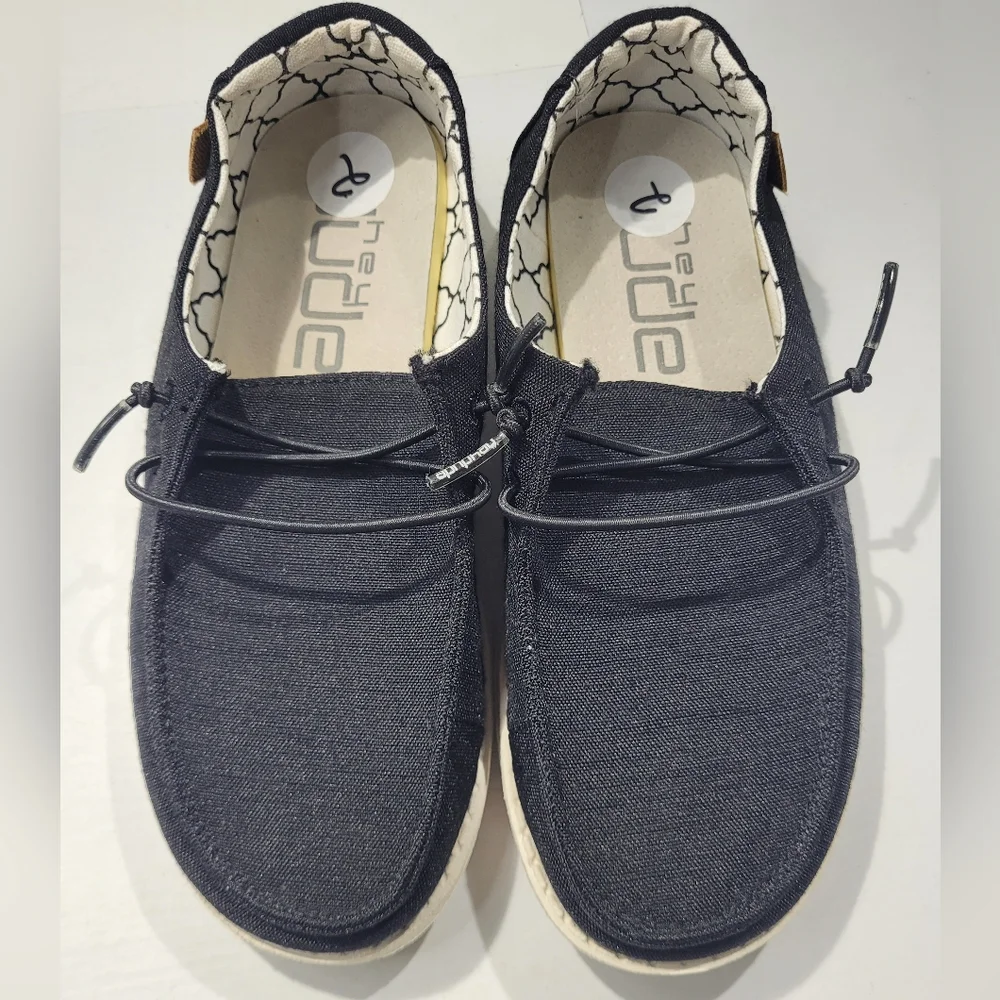 HEY DUDE WENDY YOUTH LINEN BLACK SLIP-ON CASUAL SHOES SIZE 2/LADIES 3